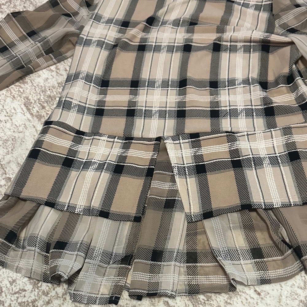 Plaid Long Sleeve Blouse - Picture 5 of 11